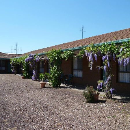 Birch Motel Tocumwal Previously Known As Kanimbla Motor Inn المظهر الخارجي الصورة