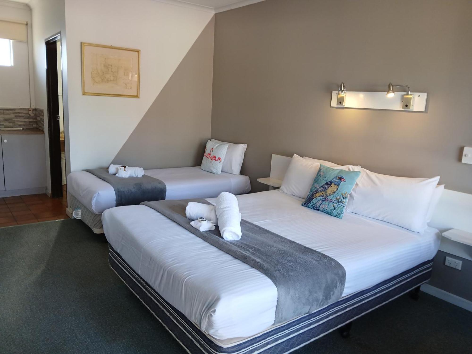 Birch Motel Tocumwal Previously Known As Kanimbla Motor Inn المظهر الخارجي الصورة