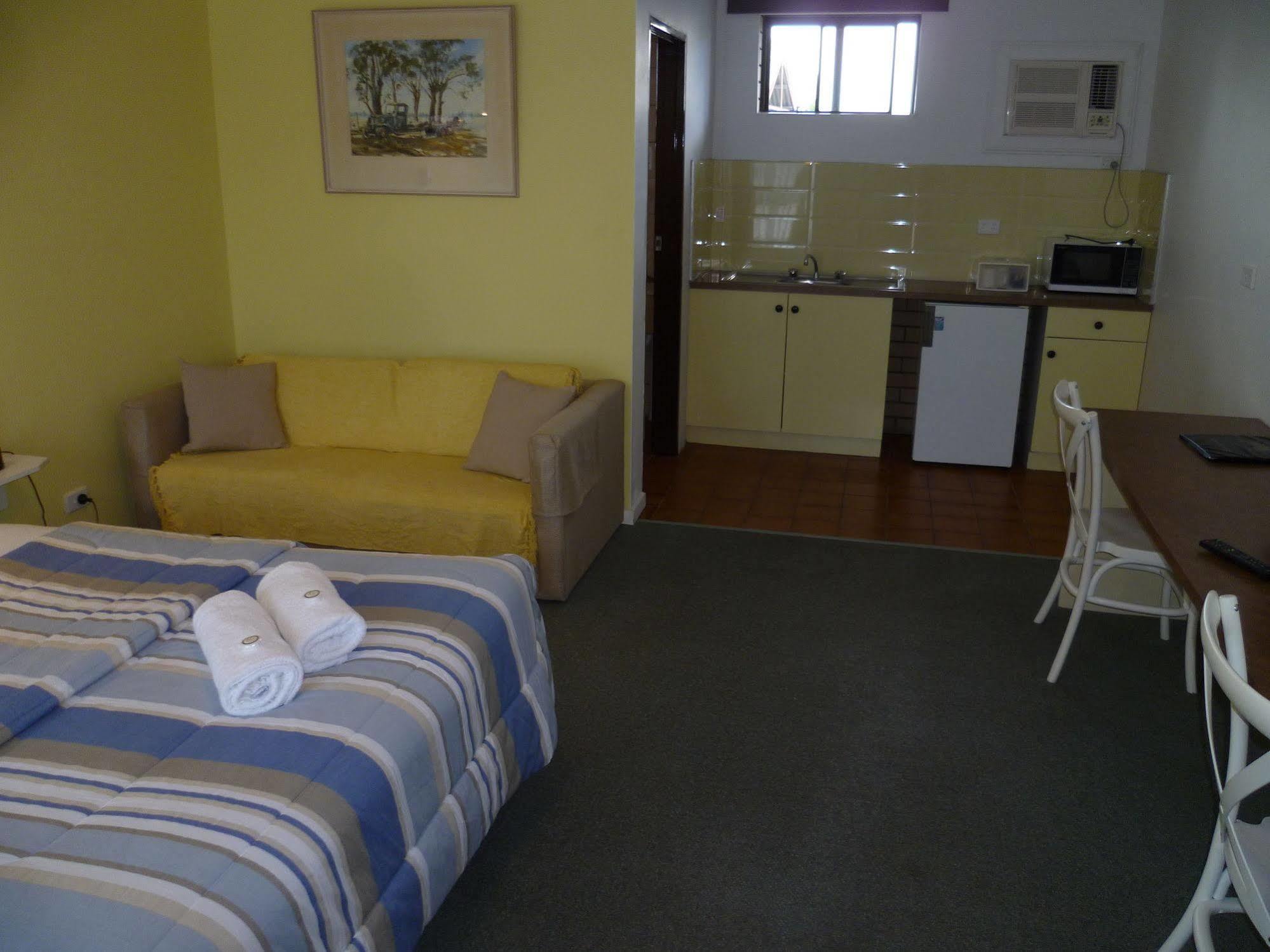 Birch Motel Tocumwal Previously Known As Kanimbla Motor Inn المظهر الخارجي الصورة